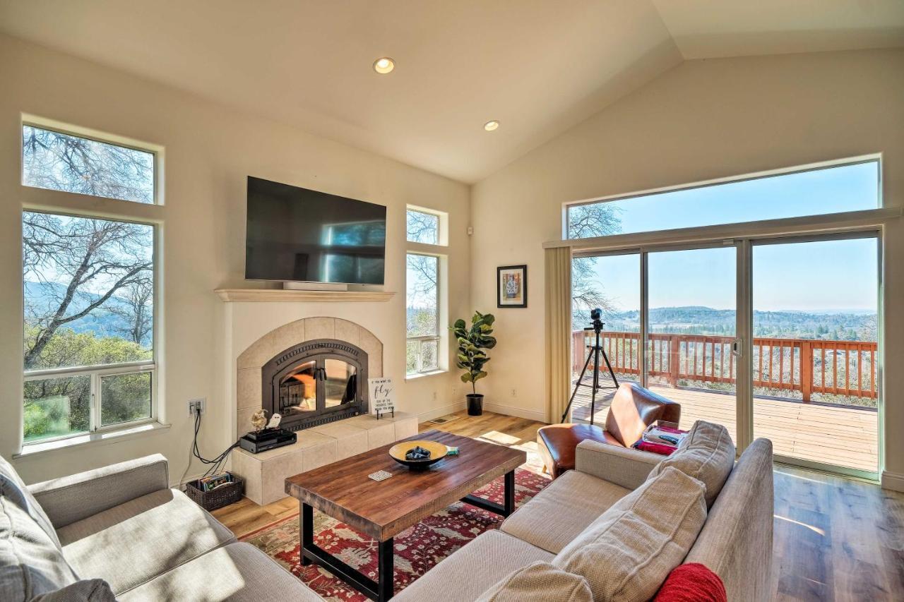 Peaceful Columbia Retreat With Hot Tub And Mtn Views! Villa Екстериор снимка