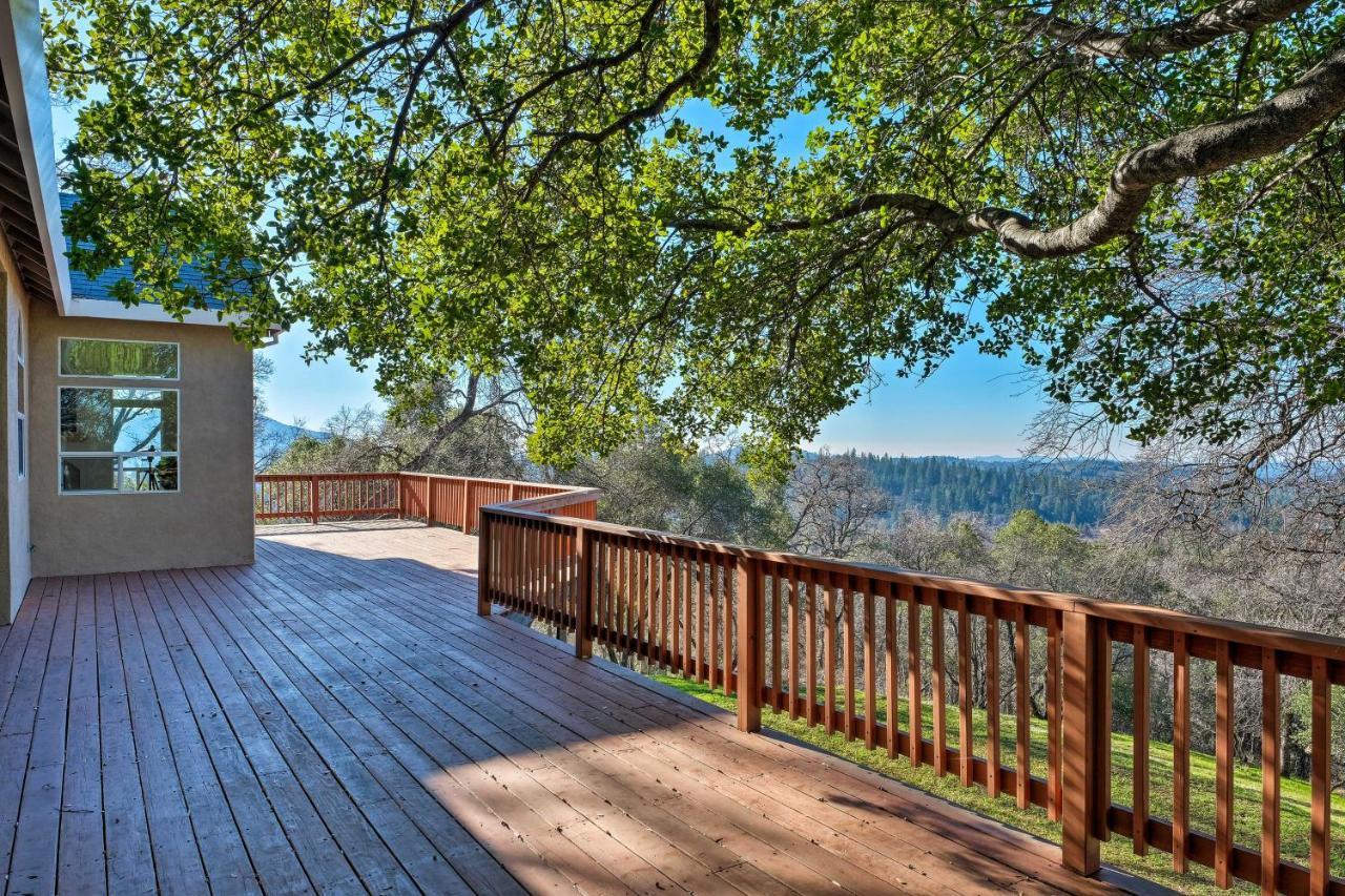 Peaceful Columbia Retreat With Hot Tub And Mtn Views! Villa Екстериор снимка